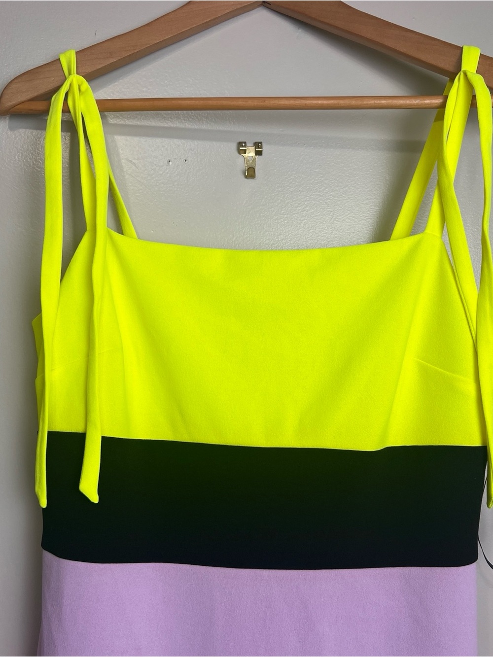 Christian Soriano Colorblock Tie-Detail Sheath Dress Neon Yellow Black, Lilac M - Picture 2 of 11
